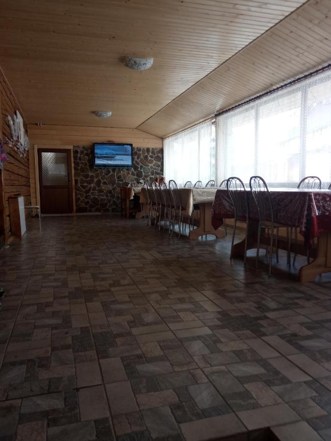 "Ізківський Затишок" Село Ізки Hotel Kültér fotó