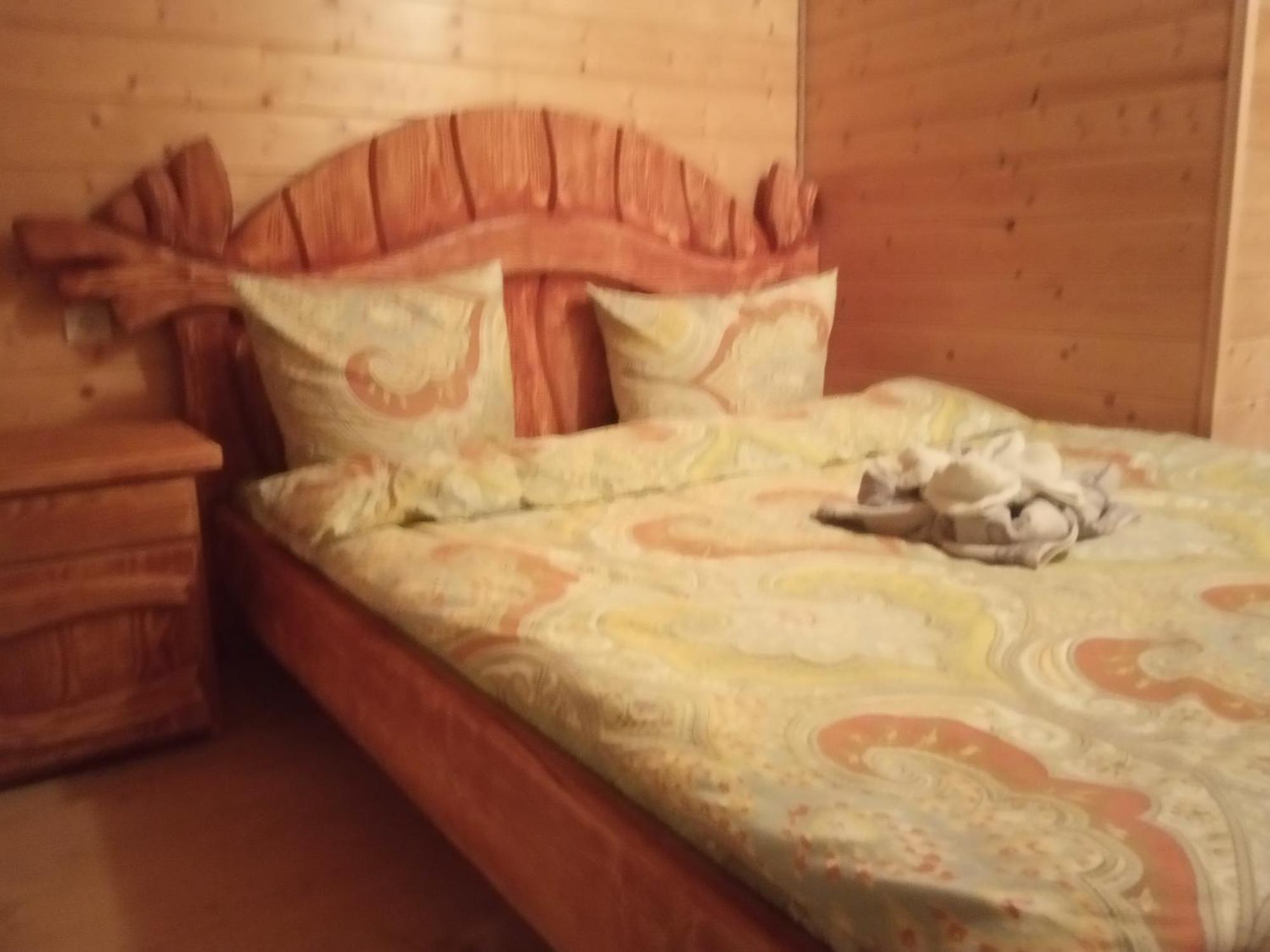 "Ізківський Затишок" Село Ізки Hotel Szoba fotó