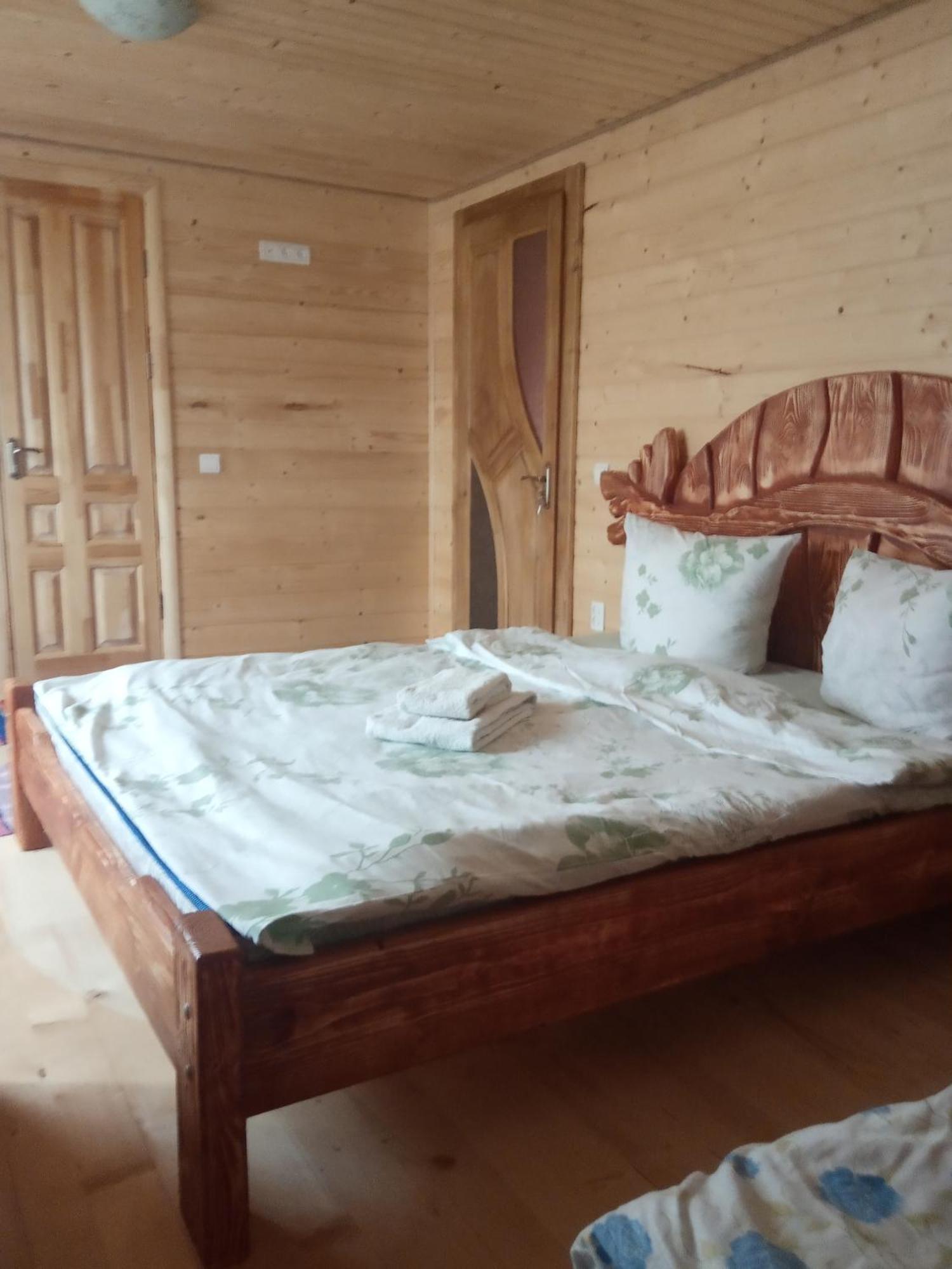 "Ізківський Затишок" Село Ізки Hotel Szoba fotó